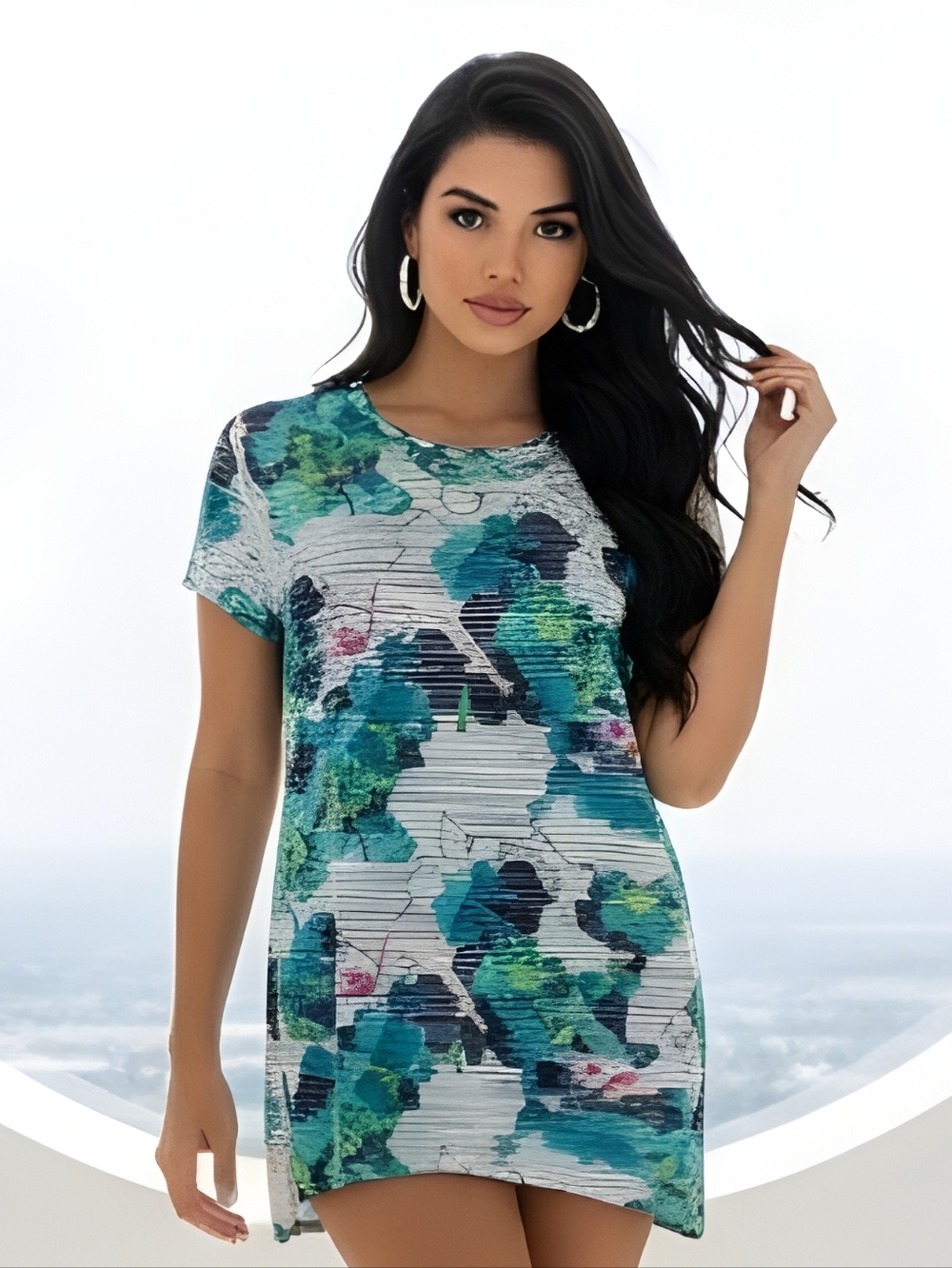 Mirror Image Blue and White Fitted Graphic Short Sleeve Top Size Small